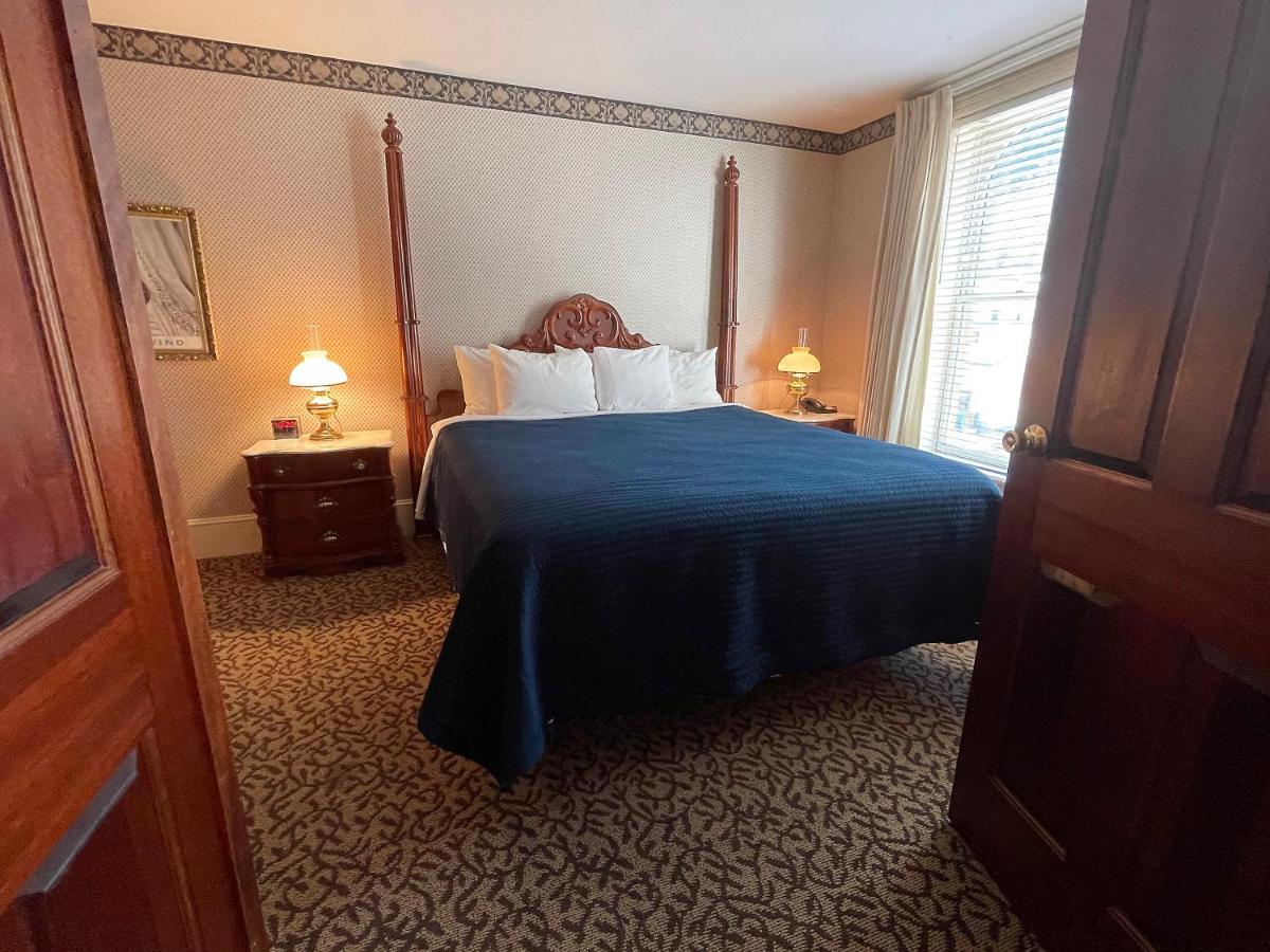 Celebrity Hotel Deadwood Buitenkant foto